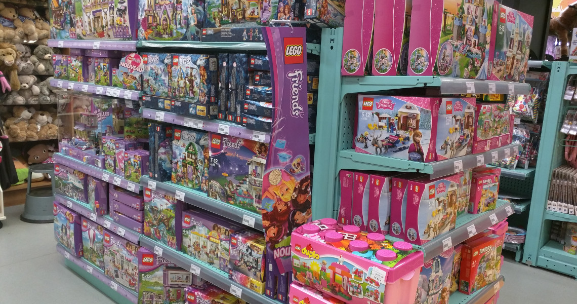 Rayon de Lego pour filles dans un magasin